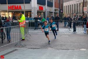 [Activiteiten en Festiviteiten] :: Drechtstadloop Gro-Up Jeugdloop (19)