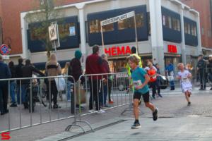 [Activiteiten en Festiviteiten] :: Drechtstadloop Gro-Up Jeugdloop (21)