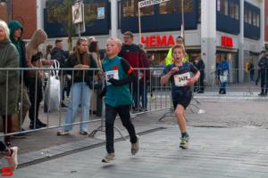 [Activiteiten en Festiviteiten] :: Drechtstadloop Gro-Up Jeugdloop (26)