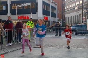 [Activiteiten en Festiviteiten] :: Drechtstadloop Gro-Up Jeugdloop (13)