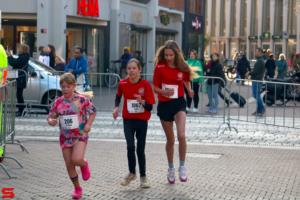 [Activiteiten en Festiviteiten] :: Drechtstadloop Gro-Up Jeugdloop (23)