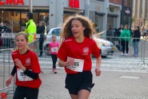 [Activiteiten en Festiviteiten] :: Drechtstadloop Gro-Up Jeugdloop (25)