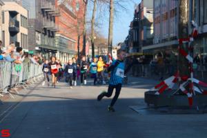 [Activiteiten en Festiviteiten] :: Drechtstadloop Gro-Up Puppy Run (11)