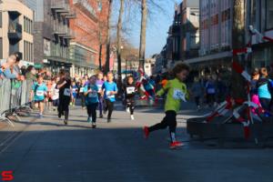 [Activiteiten en Festiviteiten] :: Drechtstadloop Gro-Up Puppy Run (7)