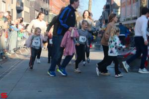 [Activiteiten en Festiviteiten] :: Drechtstadloop Gro-Up Puppy Run (10)