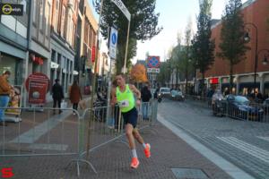 [Activiteiten en Festiviteiten] :: Drechtstadloop Halve Marathon Eind (58)