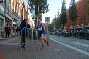 [Activiteiten en Festiviteiten] :: Drechtstadloop Halve Marathon Eind (57)