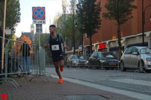 [Activiteiten en Festiviteiten] :: Drechtstadloop Halve Marathon Eind (64)