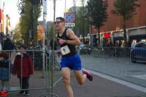 [Activiteiten en Festiviteiten] :: Drechtstadloop Halve Marathon Eind (54)