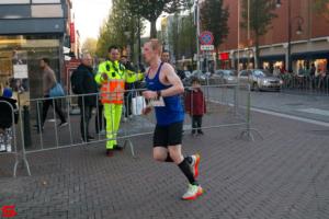 [Activiteiten en Festiviteiten] :: Drechtstadloop Halve Marathon Eind (60)