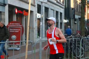 [Activiteiten en Festiviteiten] :: Drechtstadloop Halve Marathon Eind (58)