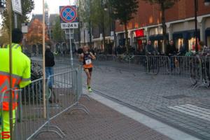 [Activiteiten en Festiviteiten] :: Drechtstadloop Halve Marathon Eind (55)