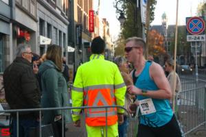 [Activiteiten en Festiviteiten] :: Drechtstadloop Halve Marathon Eind (56)