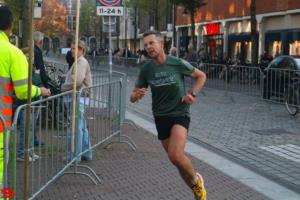 [Activiteiten en Festiviteiten] :: Drechtstadloop Halve Marathon Eind (65)