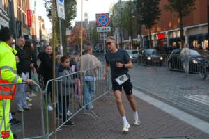 [Activiteiten en Festiviteiten] :: Drechtstadloop Halve Marathon Eind (62)