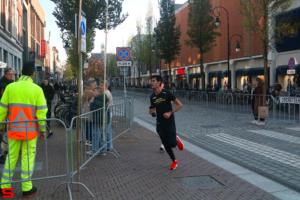 [Activiteiten en Festiviteiten] :: Drechtstadloop Halve Marathon Eind (56)