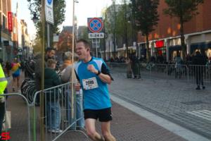 [Activiteiten en Festiviteiten] :: Drechtstadloop Halve Marathon Eind (57)