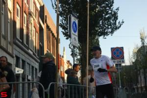 [Activiteiten en Festiviteiten] :: Drechtstadloop Halve Marathon Eind (60)