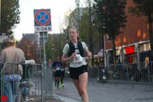 [Activiteiten en Festiviteiten] :: Drechtstadloop Halve Marathon Eind (68)