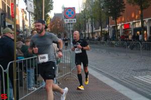 [Activiteiten en Festiviteiten] :: Drechtstadloop Halve Marathon Eind (64)