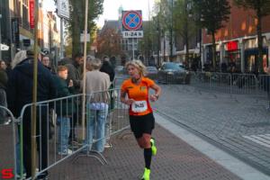 [Activiteiten en Festiviteiten] :: Drechtstadloop Halve Marathon Eind (55)