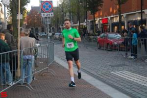 [Activiteiten en Festiviteiten] :: Drechtstadloop Halve Marathon Eind (57)