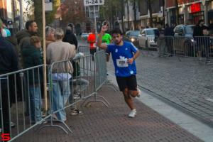 [Activiteiten en Festiviteiten] :: Drechtstadloop Halve Marathon Eind (67)