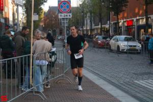 [Activiteiten en Festiviteiten] :: Drechtstadloop Halve Marathon Eind (63)