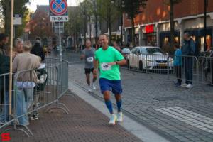 [Activiteiten en Festiviteiten] :: Drechtstadloop Halve Marathon Eind (68)