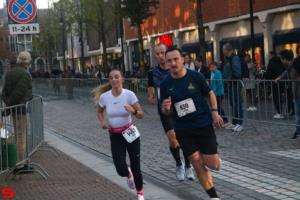 [Activiteiten en Festiviteiten] :: Drechtstadloop Halve Marathon Eind (55)