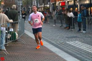 [Activiteiten en Festiviteiten] :: Drechtstadloop Halve Marathon Eind (66)