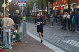 [Activiteiten en Festiviteiten] :: Drechtstadloop Halve Marathon Eind (59)