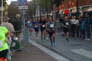 [Activiteiten en Festiviteiten] :: Drechtstadloop Halve Marathon Eind (61)