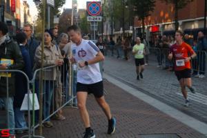 [Activiteiten en Festiviteiten] :: Drechtstadloop Halve Marathon Eind (61)