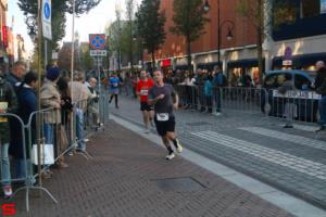 [Activiteiten en Festiviteiten] :: Drechtstadloop Halve Marathon Eind (64)