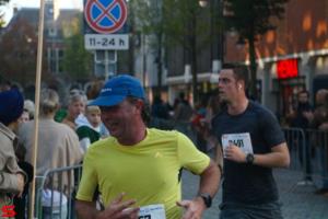 [Activiteiten en Festiviteiten] :: Drechtstadloop Halve Marathon Eind (54)