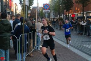 [Activiteiten en Festiviteiten] :: Drechtstadloop Halve Marathon Eind (59)