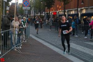 [Activiteiten en Festiviteiten] :: Drechtstadloop Halve Marathon Eind (64)