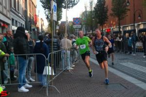 [Activiteiten en Festiviteiten] :: Drechtstadloop Halve Marathon Eind (68)