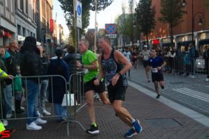 [Activiteiten en Festiviteiten] :: Drechtstadloop Halve Marathon Eind (54)