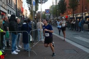 [Activiteiten en Festiviteiten] :: Drechtstadloop Halve Marathon Eind (56)