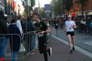 [Activiteiten en Festiviteiten] :: Drechtstadloop Halve Marathon Eind (56)