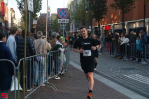 [Activiteiten en Festiviteiten] :: Drechtstadloop Halve Marathon Eind (58)
