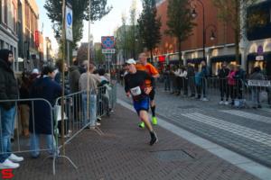 [Activiteiten en Festiviteiten] :: Drechtstadloop Halve Marathon Eind (56)
