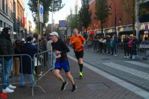 [Activiteiten en Festiviteiten] :: Drechtstadloop Halve Marathon Eind (57)