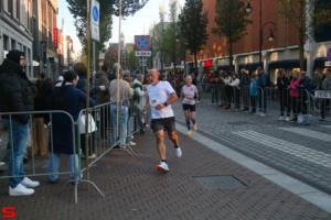 [Activiteiten en Festiviteiten] :: Drechtstadloop Halve Marathon Eind (58)