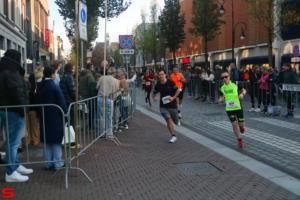 [Activiteiten en Festiviteiten] :: Drechtstadloop Halve Marathon Eind (63)
