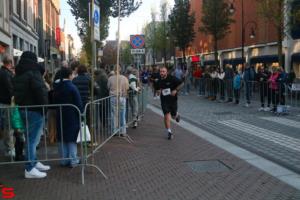 [Activiteiten en Festiviteiten] :: Drechtstadloop Halve Marathon Eind (55)