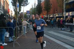 [Activiteiten en Festiviteiten] :: Drechtstadloop Halve Marathon Eind (63)