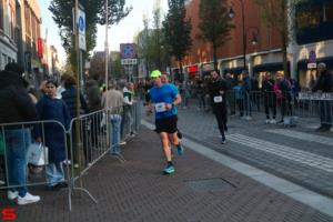 [Activiteiten en Festiviteiten] :: Drechtstadloop Halve Marathon Eind (64)